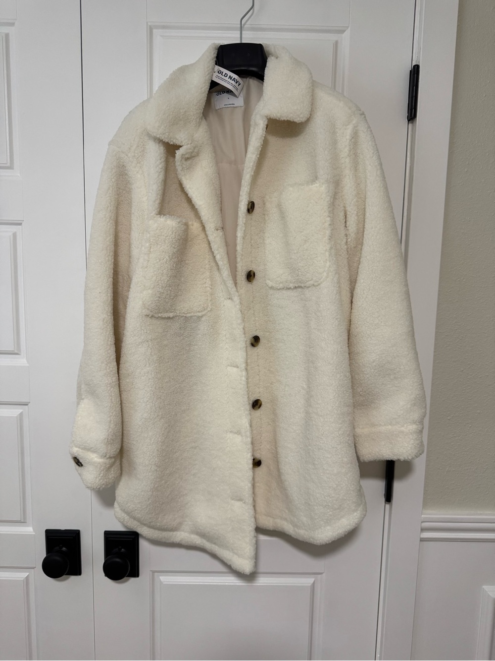 Old Navy Cream Sherpa Shacket with Patch Pockets